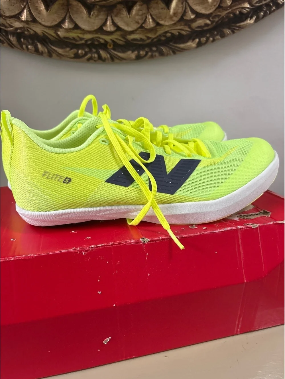 New Balance FuelCell Flite Track and Field Spikes shoes Size 9.5 Mens 11 Womens